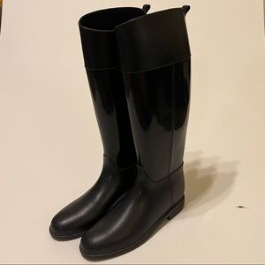 Black Rain Boots